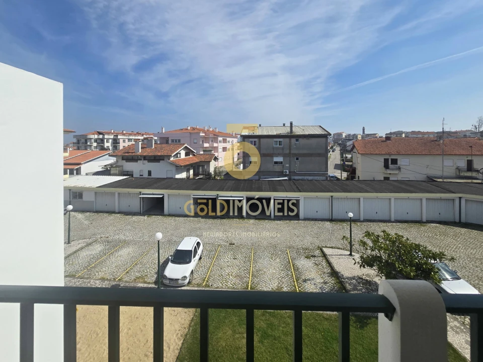 Apartamento T2 para Venda em Marinha Grande Foto 21