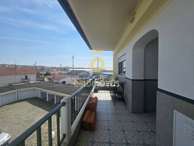 Apartamento T2 para Venda em Marinha Grande Foto 23