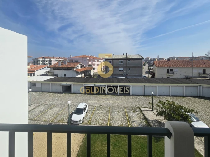 Apartamento T2 para Venda em Marinha Grande Foto 21