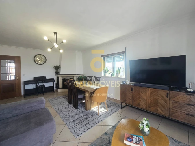 Apartamento T2 para Venda em Marinha Grande Foto 28