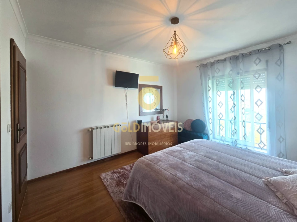 Apartamento T2 para Venda em Marinha Grande Foto 15