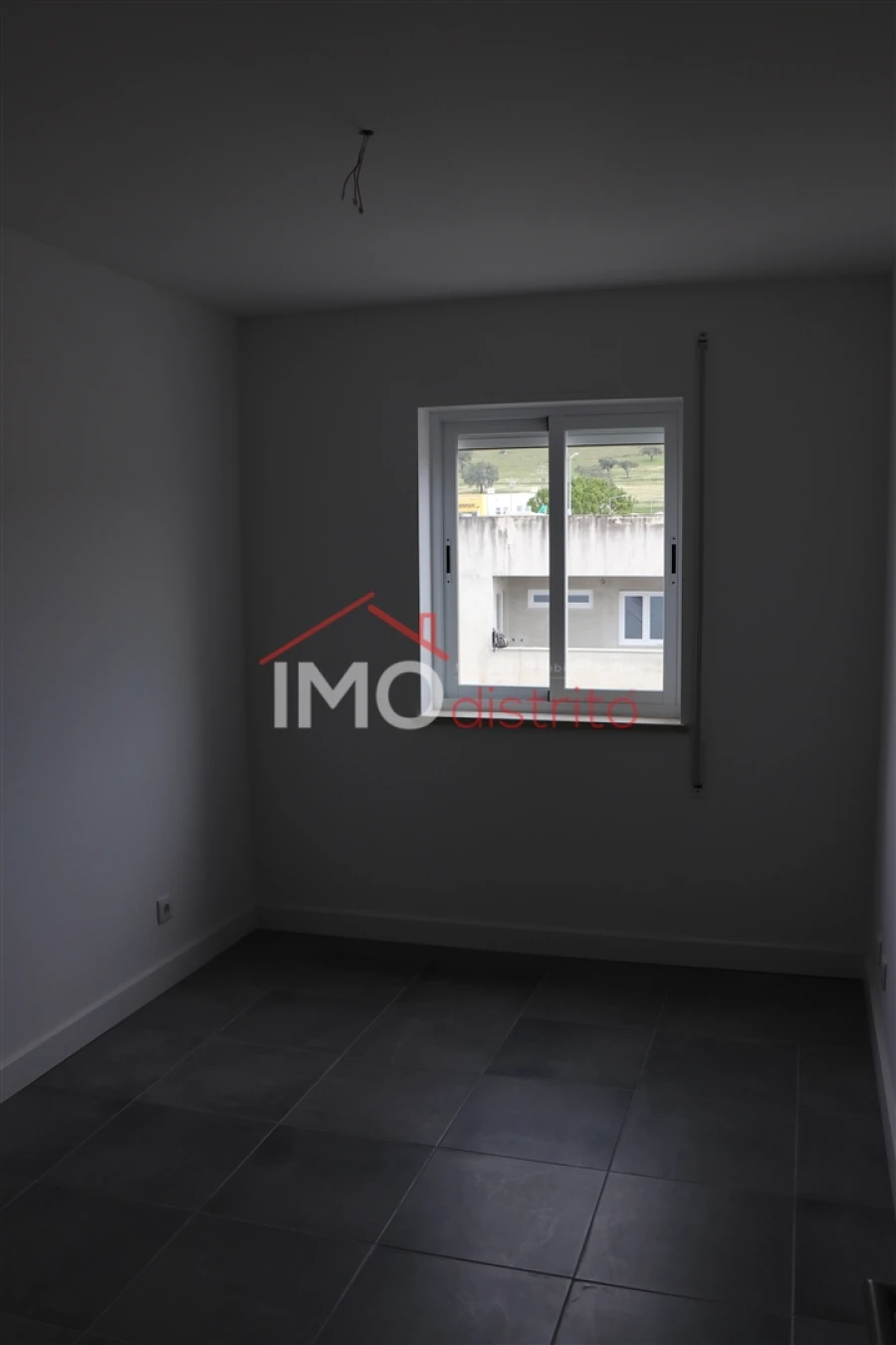 Apartamento T3 para Arrendamento em Sé e São Lourenço Foto 11