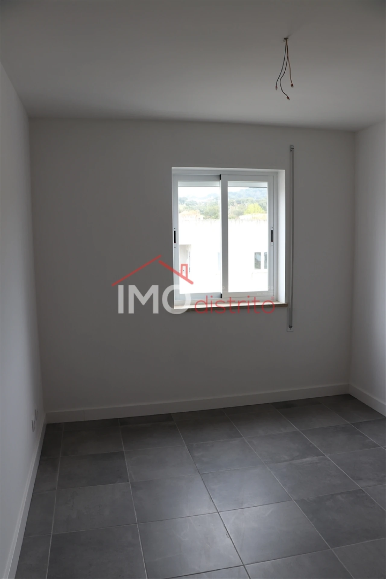 Apartamento T3 para Arrendamento em Sé e São Lourenço Foto 23