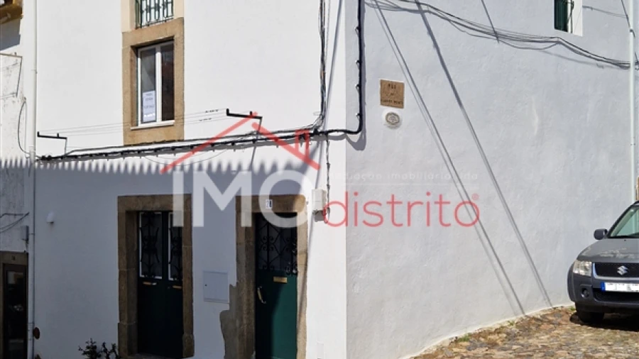 Moradia T2 para Venda em Santa Maria da Devesa