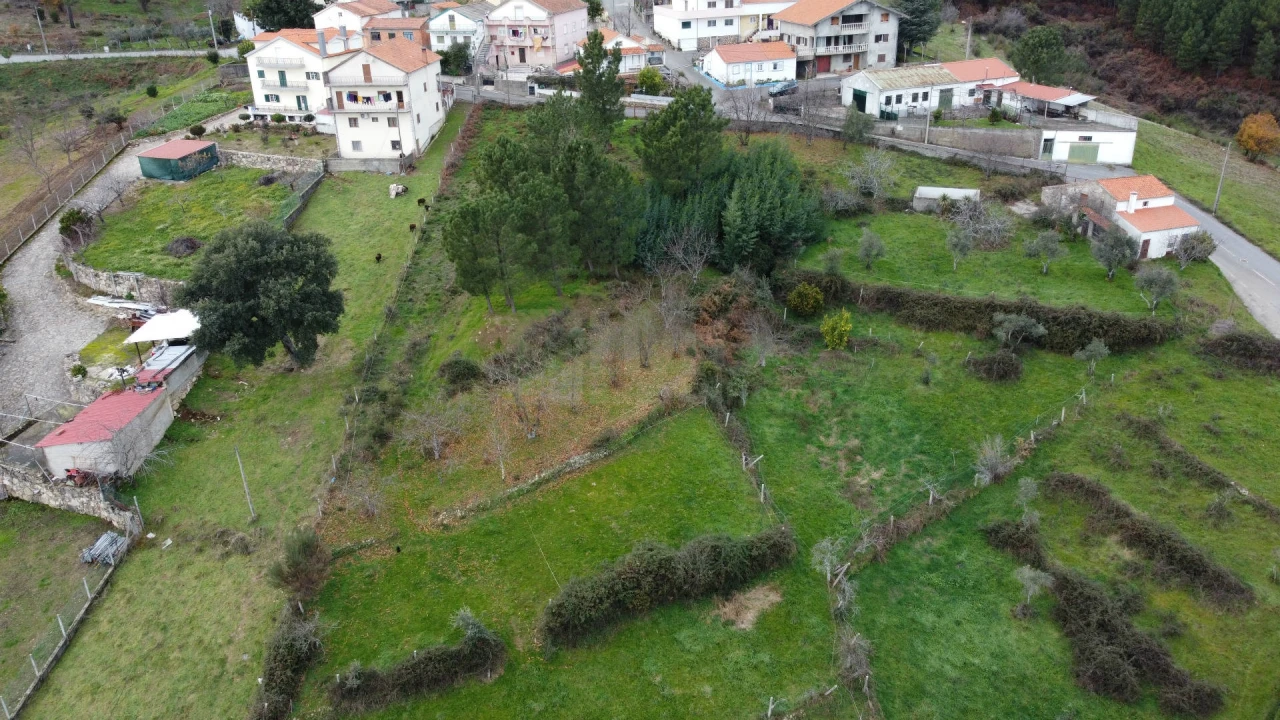 Terreno para Venda em Unhais da Serra Foto 15