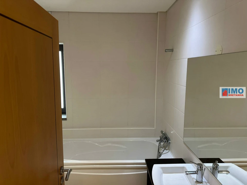 Apartamento T2 para Venda em Castelo Branco Foto 12