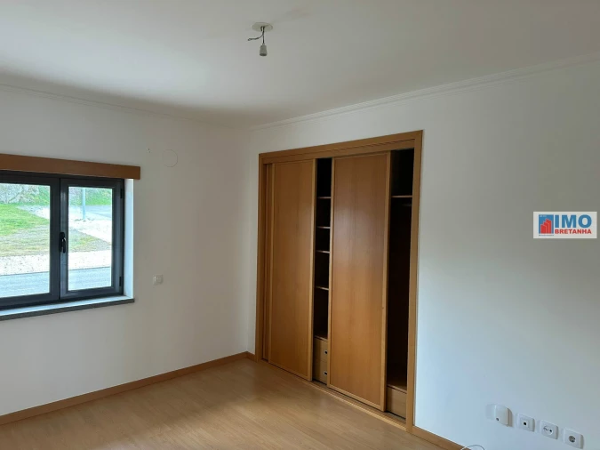Apartamento T2 para Venda em Castelo Branco Foto 6