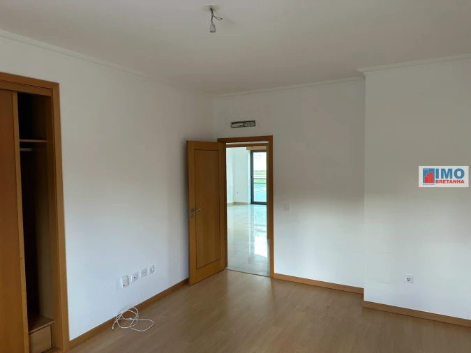 Apartamento T2 para Venda em Castelo Branco Foto 10