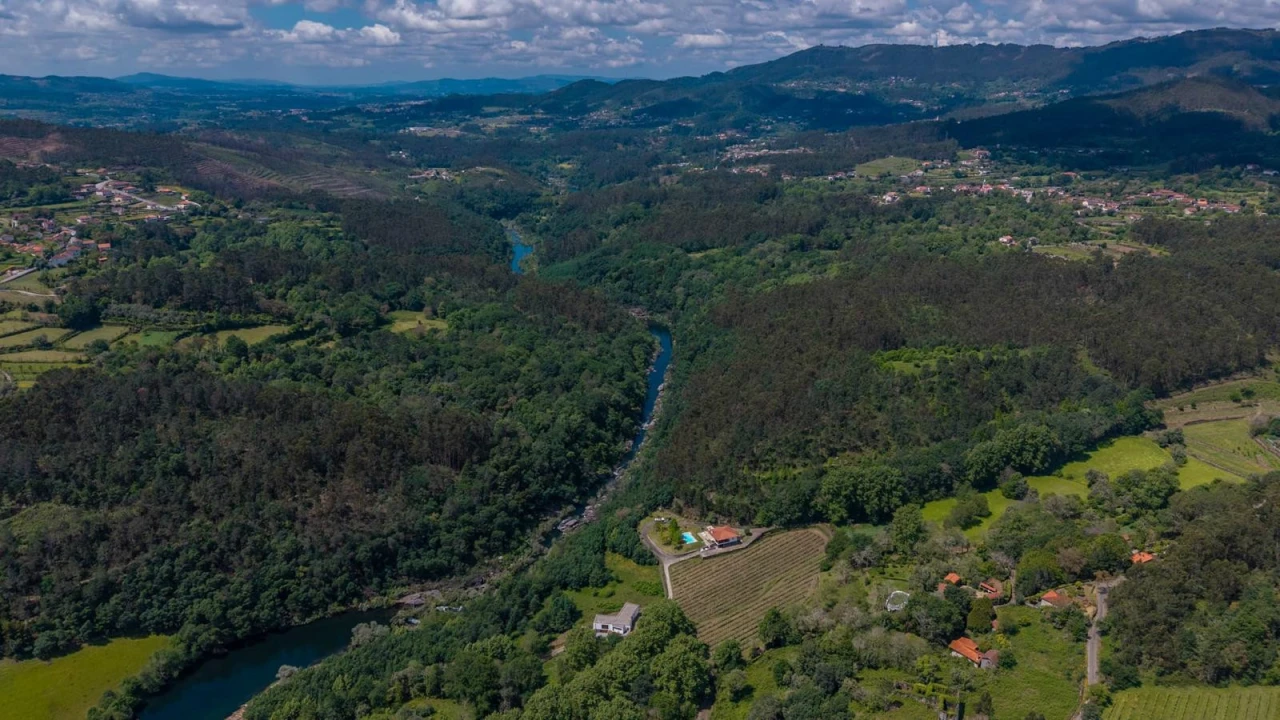 Quinta T3 para Venda em Bouro (Santa Maria) Foto 5