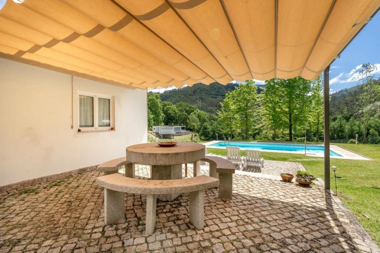 Quinta T3 para Venda em Bouro (Santa Maria) Foto 14