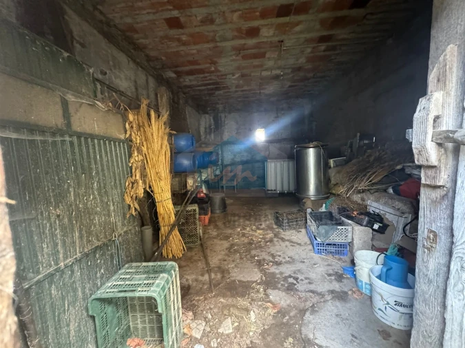 Moradia T3 para Venda em Suçães Foto 26