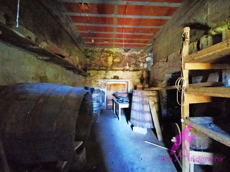 Moradia T4 para Venda em Riba de Ancora Foto 19