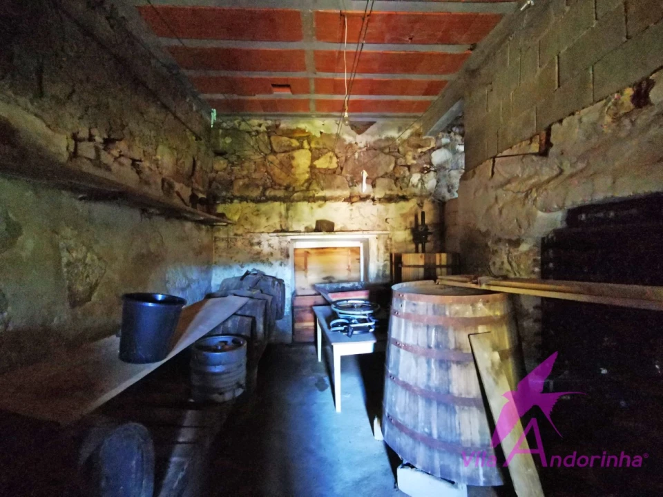 Moradia T4 para Venda em Riba de Ancora Foto 20