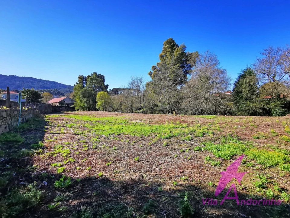 Moradia T4 para Venda em Riba de Ancora Foto 31