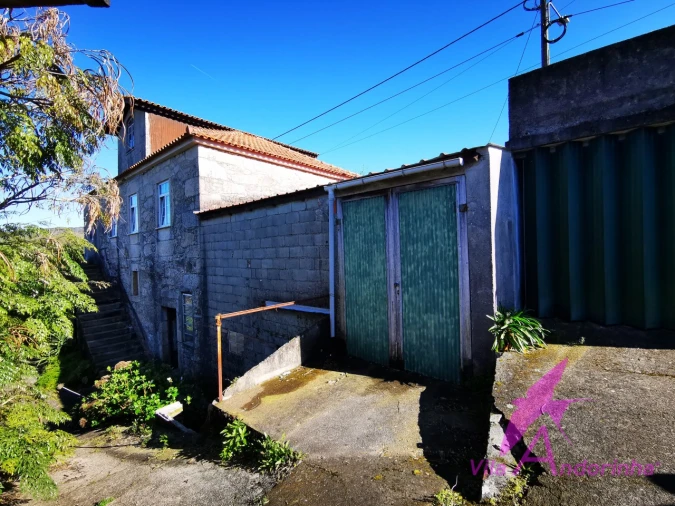 Moradia T4 para Venda em Riba de Ancora Foto 38