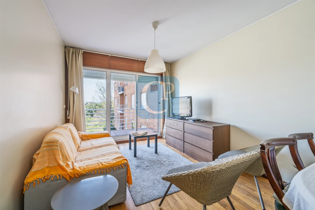 Apartamento T1 para Arrendamento em São Mamede de Infesta e Senhora da Hora Foto 1