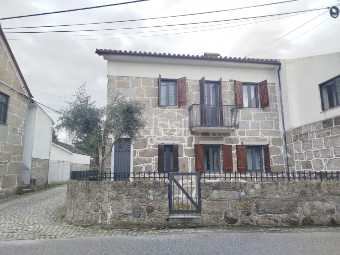 Moradia T2 para Venda em Currelos, Papízios e Sobral Foto 2