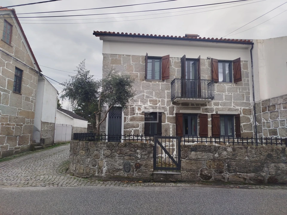 Moradia T2 para Venda em Currelos, Papízios e Sobral Foto 3