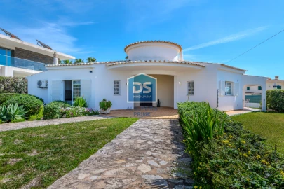 Moradia T3 para Venda em Albufeira e Olhos de Água
