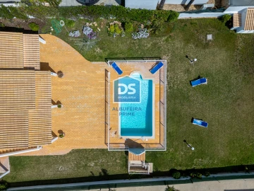 Moradia T3 para Venda em Albufeira e Olhos de Água