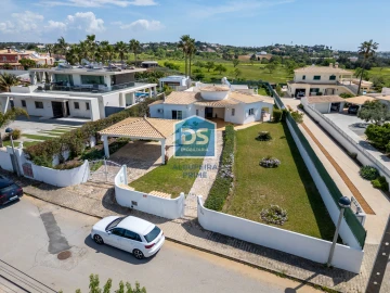 Moradia T3 para Venda em Albufeira e Olhos de Água
