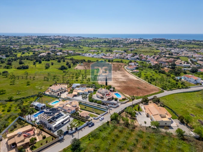 Moradia T3 para Venda em Albufeira e Olhos de Água Foto 41