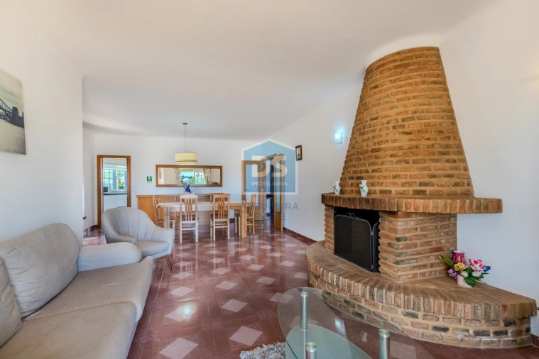 Moradia T3 para Venda em Albufeira e Olhos de Água Foto 10