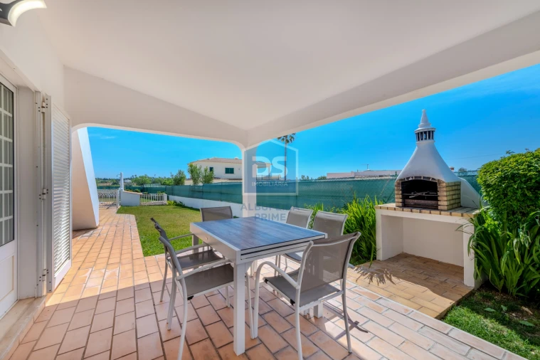 Moradia T3 para Venda em Albufeira e Olhos de Água Foto 3