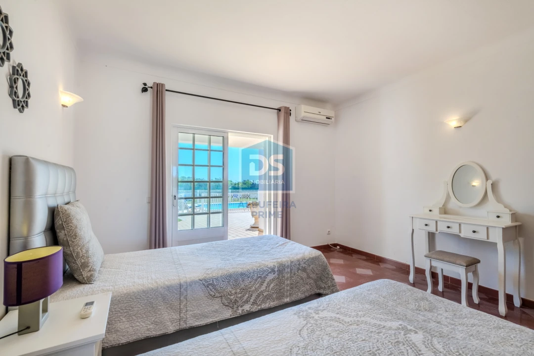 Moradia T3 para Venda em Albufeira e Olhos de Água Foto 20