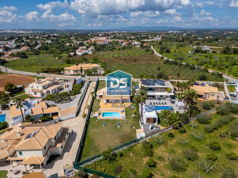 Moradia T3 para Venda em Albufeira e Olhos de Água Foto 83