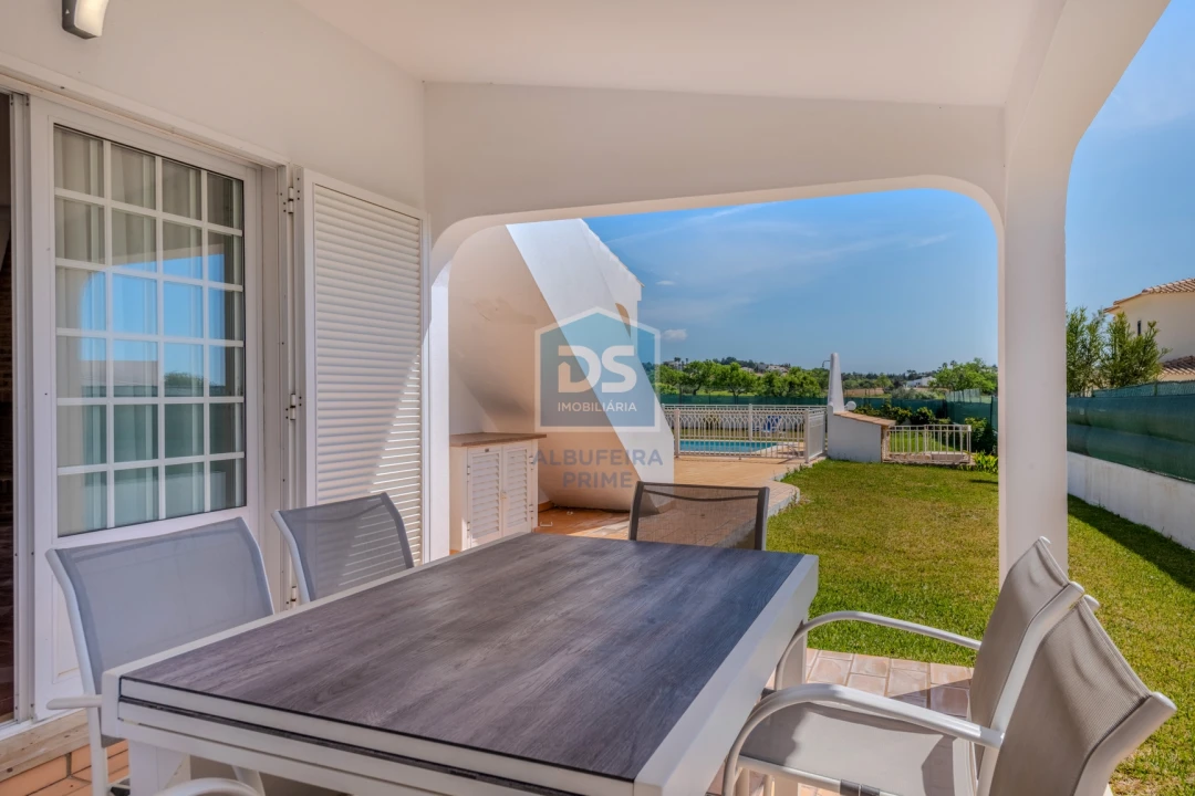 Moradia T3 para Venda em Albufeira e Olhos de Água Foto 29