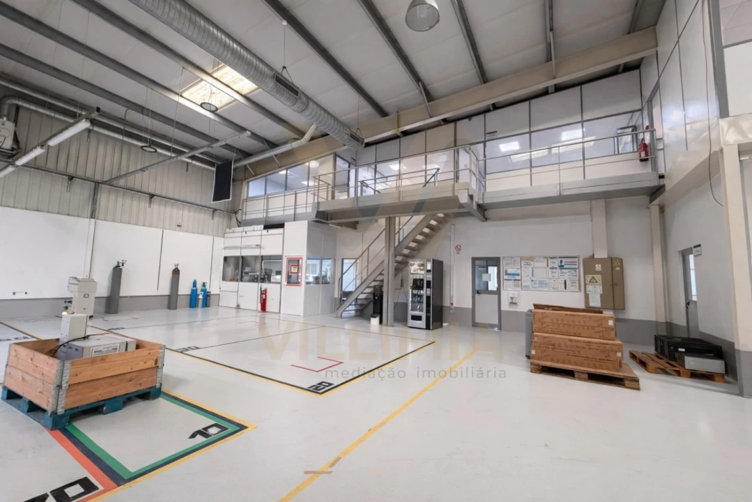 Armazém para Venda em Padreiro (Salvador e Santa Cristina) Foto 33