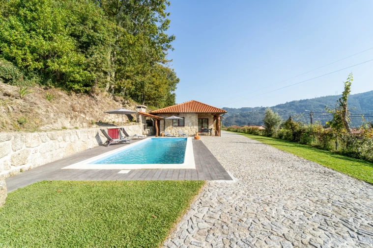 Moradia T3 para Venda em Valdosende Foto 36