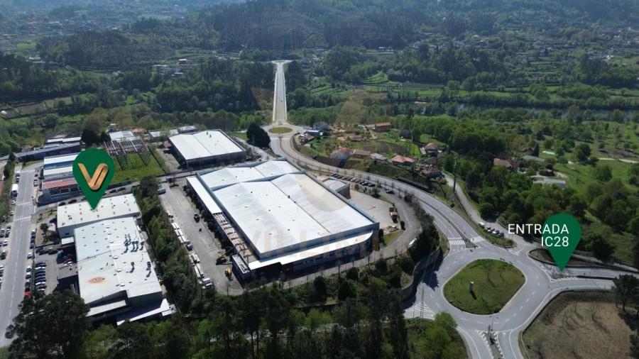 Armazém para Arrendamento em Padreiro (Salvador e Santa Cristina) Foto 3