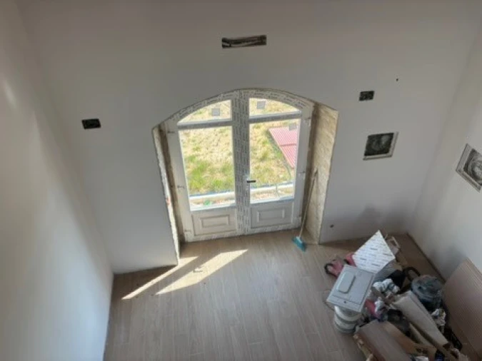 Moradia T2 para Venda em Painho e Figueiros Foto 10