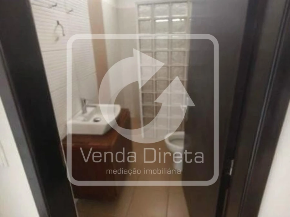 Moradia T3 para Venda em Camara de Lobos Foto 14