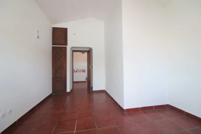 Moradia T5 para Venda em Terena (São Pedro)