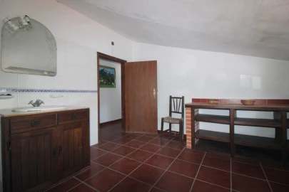 Moradia T5 para Venda em Terena (São Pedro)