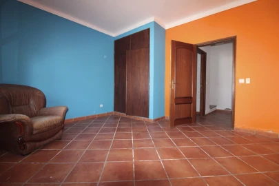 Moradia T5 para Venda em Terena (São Pedro)