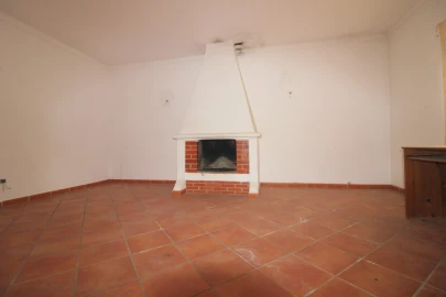 Moradia T5 para Venda em Terena (São Pedro)