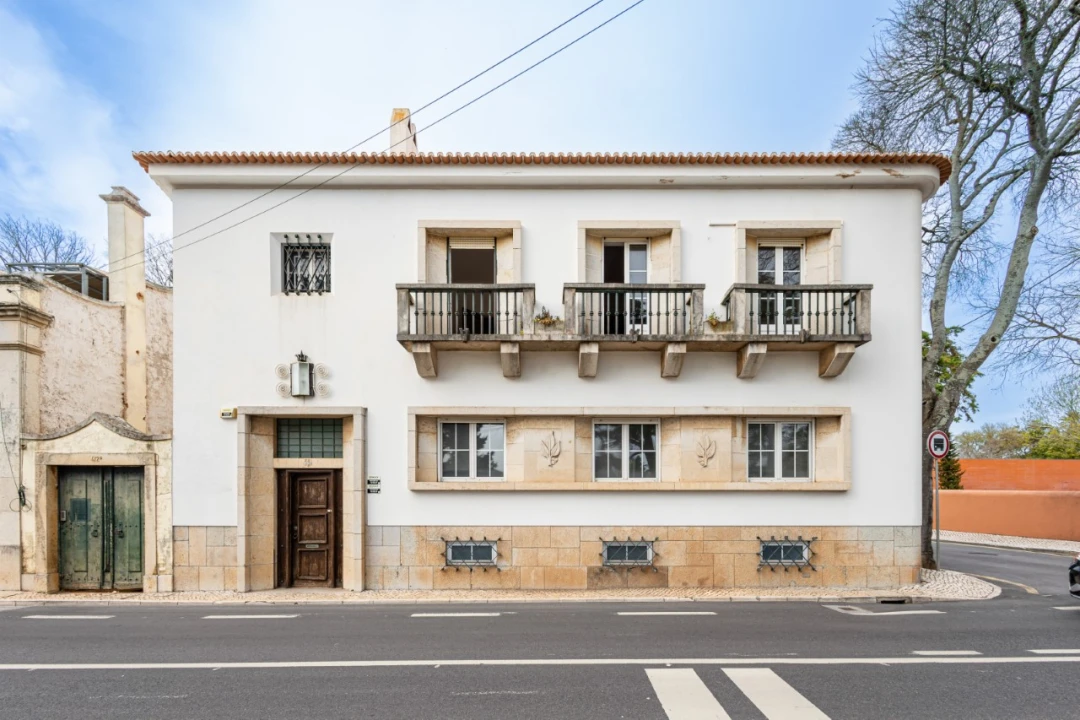 Moradia T6 para Venda em Cascais e Estoril Foto 1