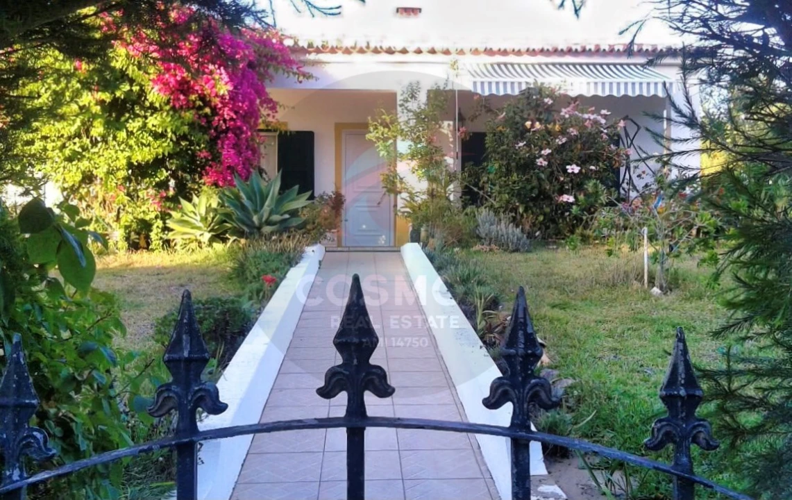 Moradia T2 para Venda em Aljezur Foto 4