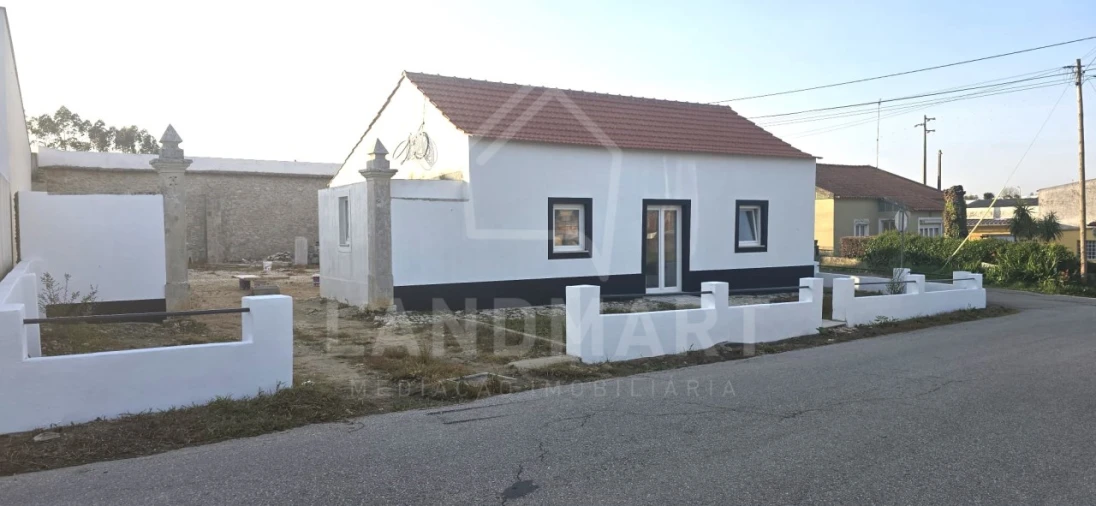 Moradia T3 para Venda em Benedita Foto 3