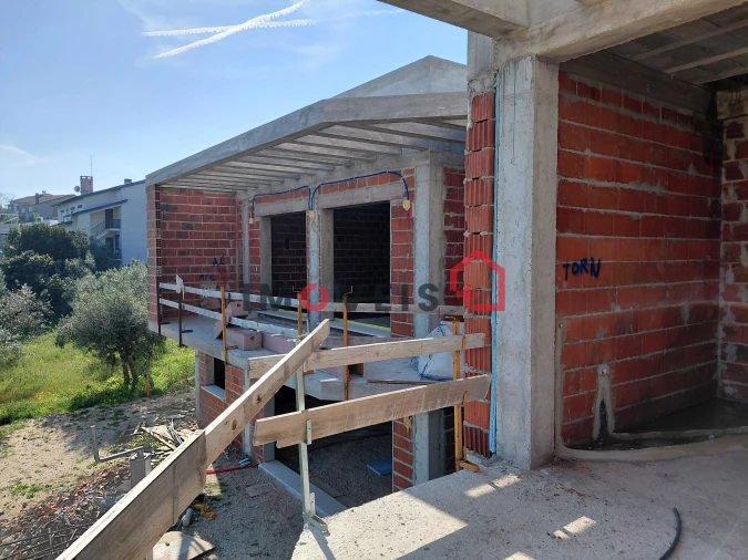 Moradia T3 para Venda em Atouguia Foto 16