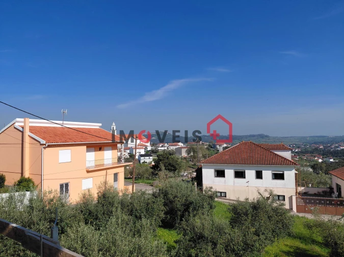 Moradia T3 para Venda em Atouguia Foto 14