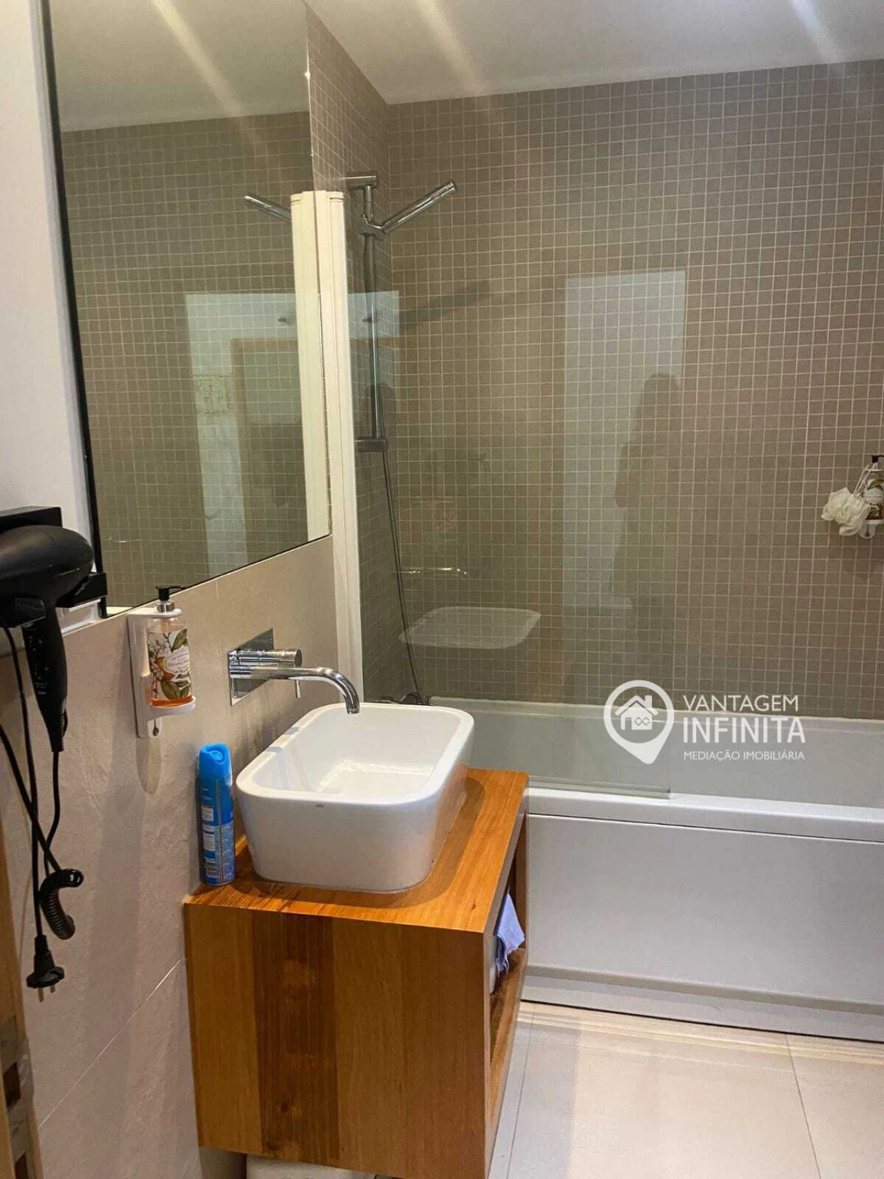 Apartamento T1 para Venda em Albufeira e Olhos de Água Foto 9