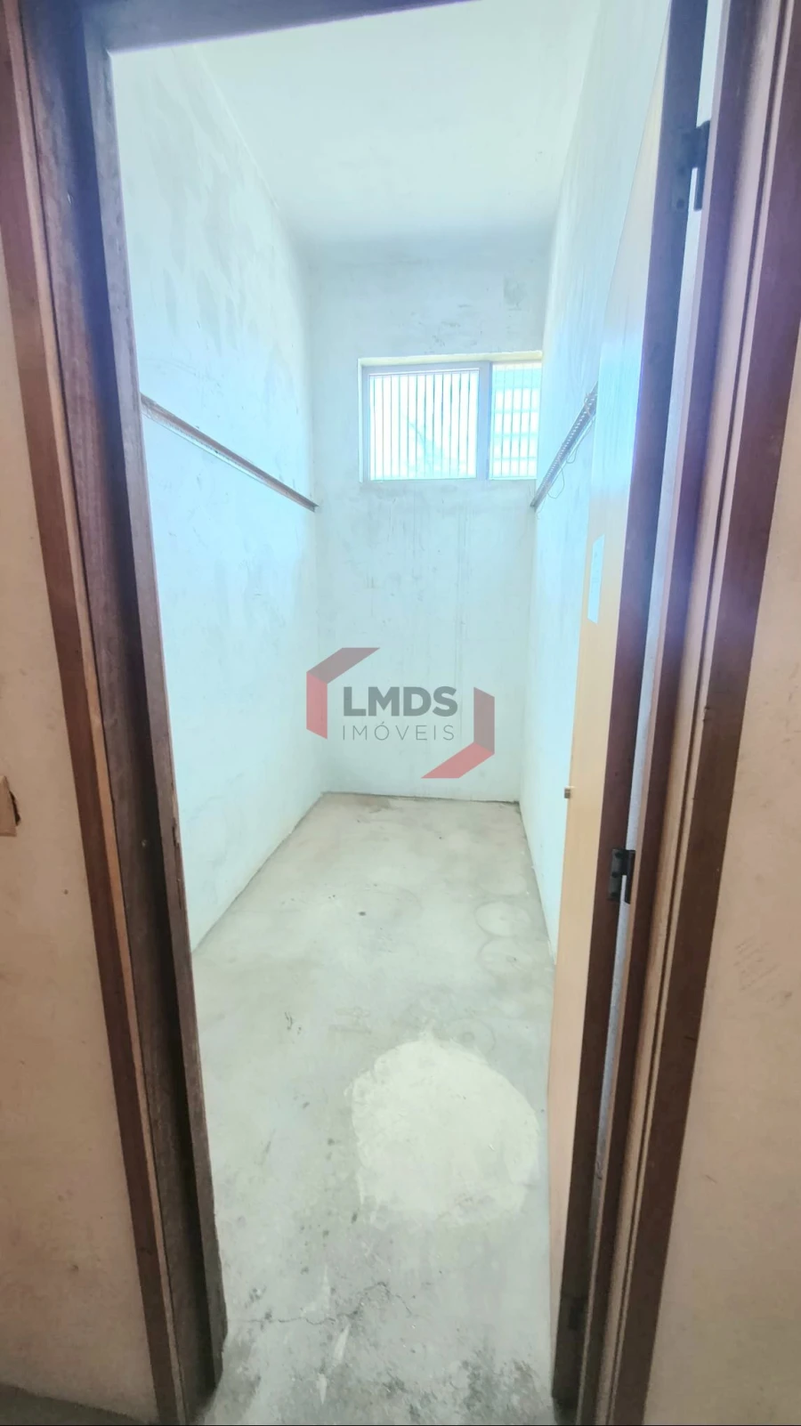 Apartamento T3 para Venda em Vilar de Andorinho Foto 3