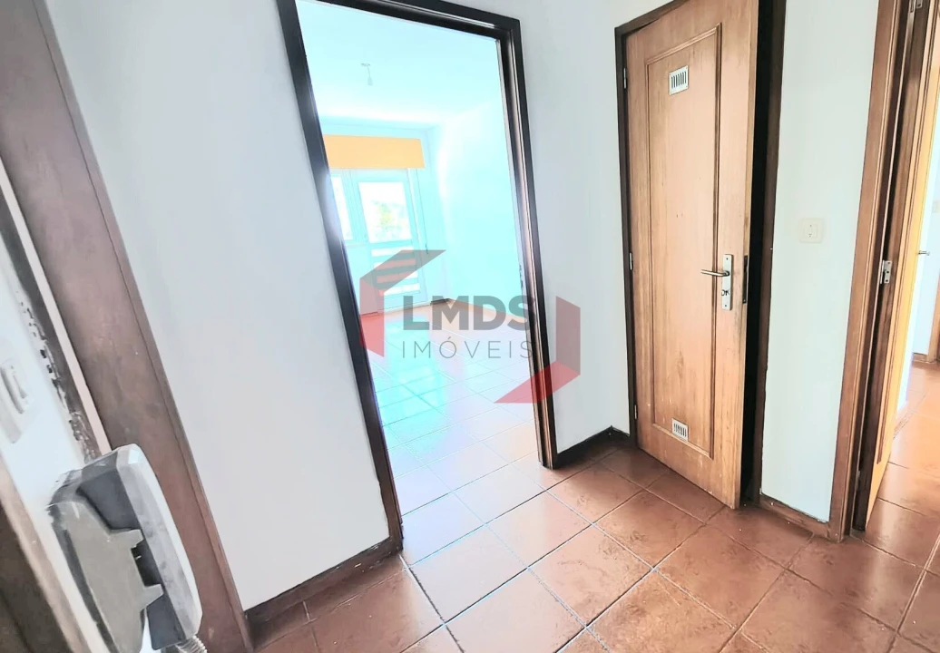 Apartamento T3 para Venda em Vilar de Andorinho Foto 9