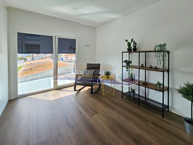 Moradia T3 para Venda em Samora Correia Foto 15