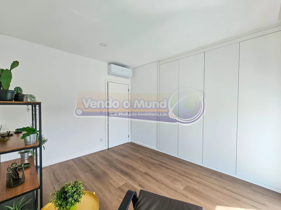 Moradia T3 para Venda em Samora Correia Foto 16